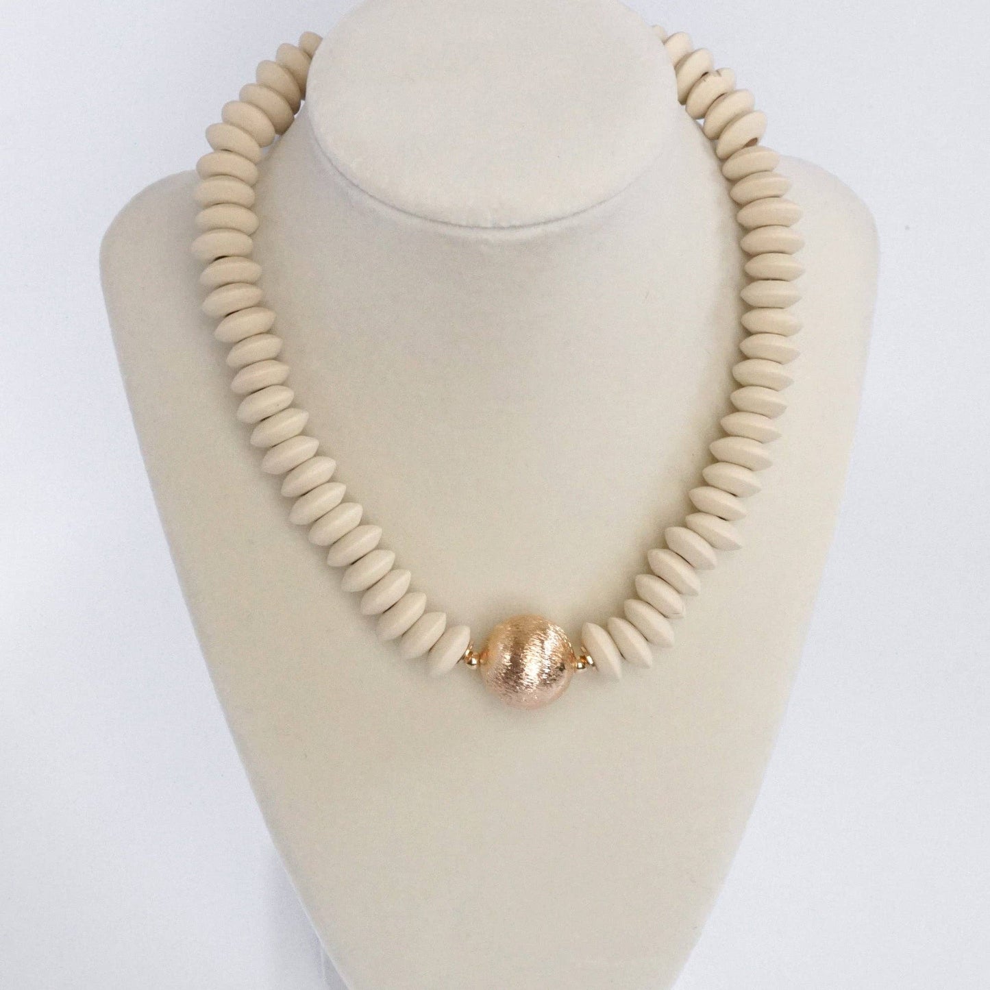 Wooden Bead Short Statement Necklace