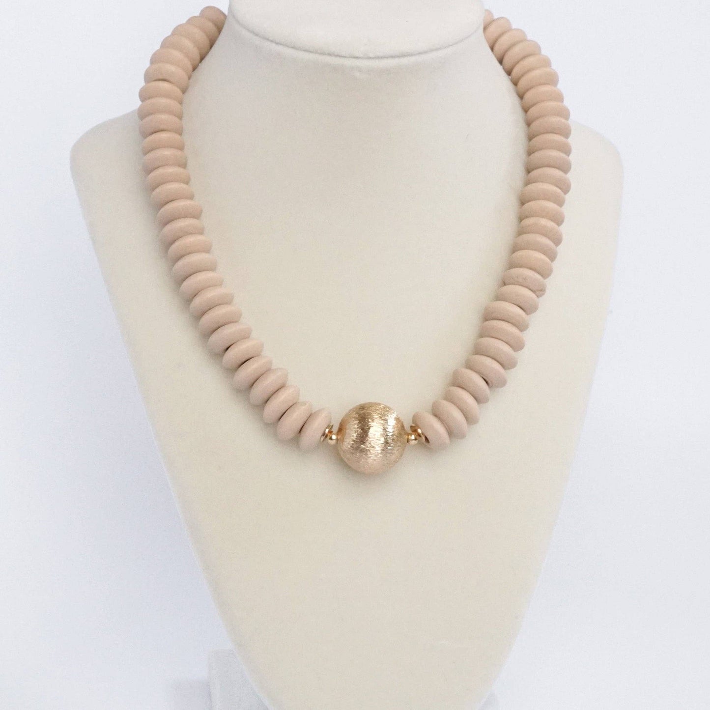 Wooden Bead Short Statement Necklace