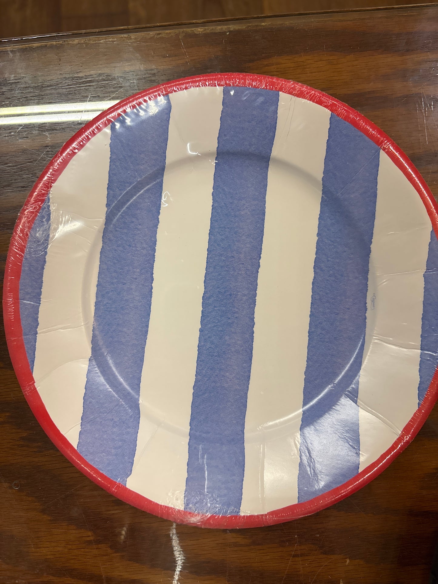 Caspari 8 Salad / Dessert Plates