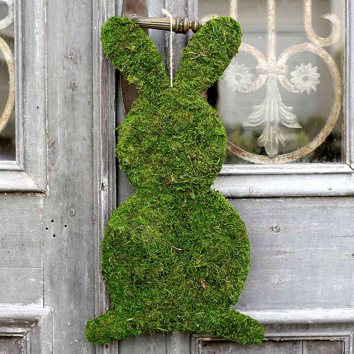 Moss Bunny 11x20