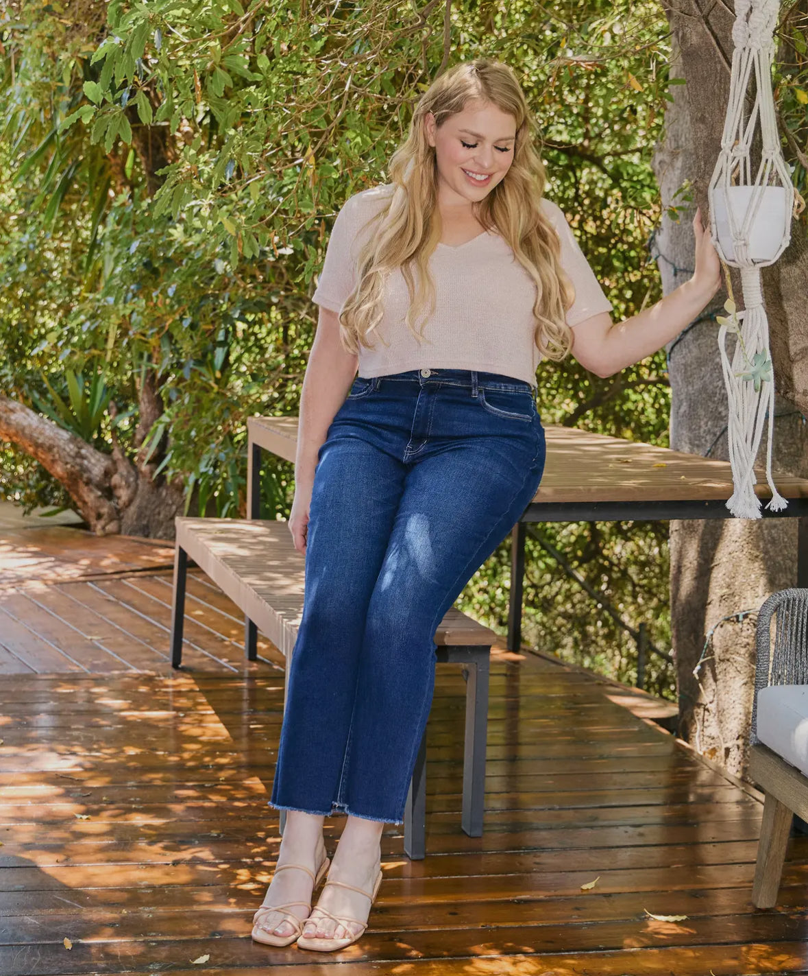 Jeanne Plus Size- Super High Rise Slim Straight Jeans