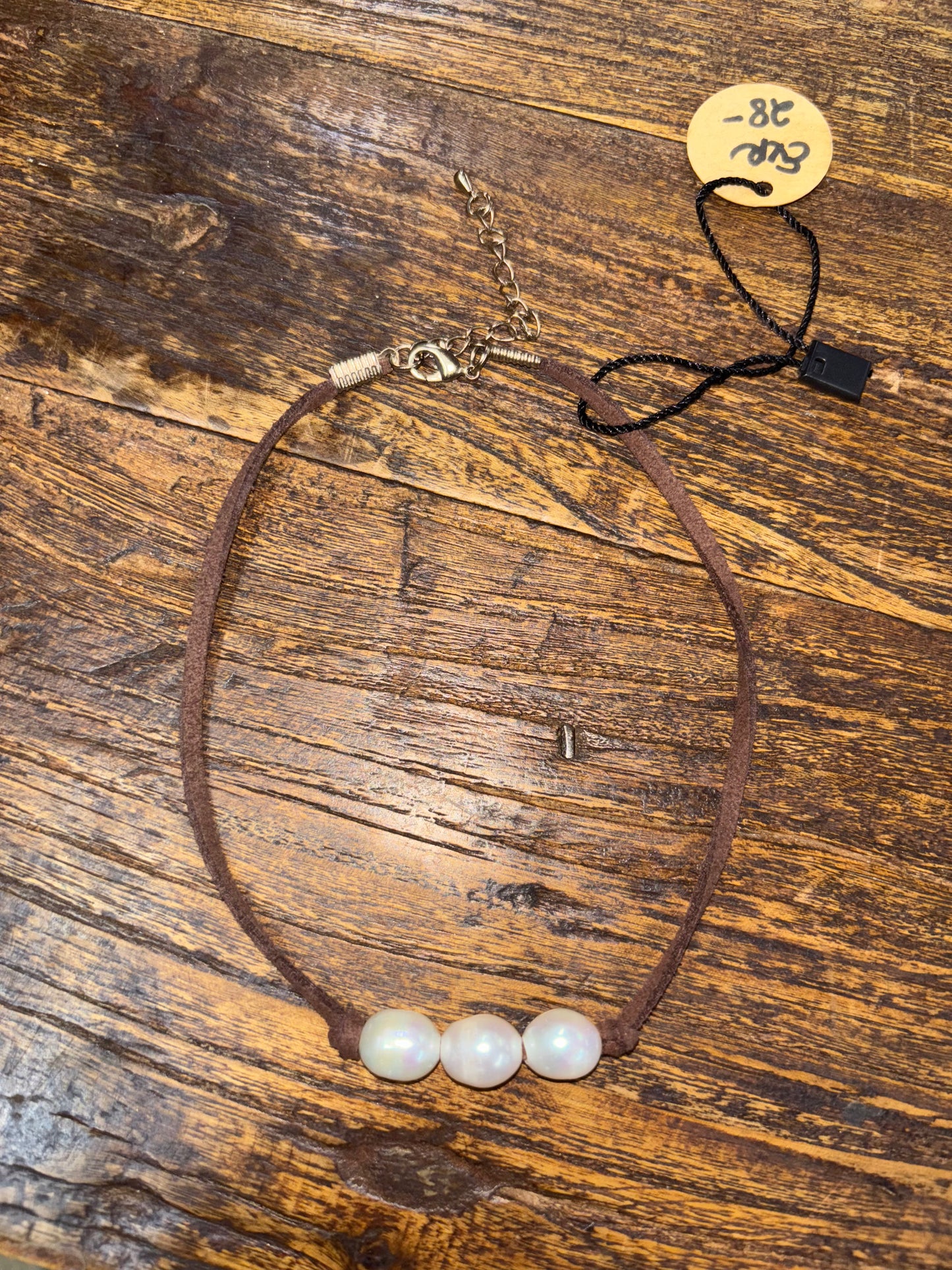 White Pearl Leather Choker Necklace
