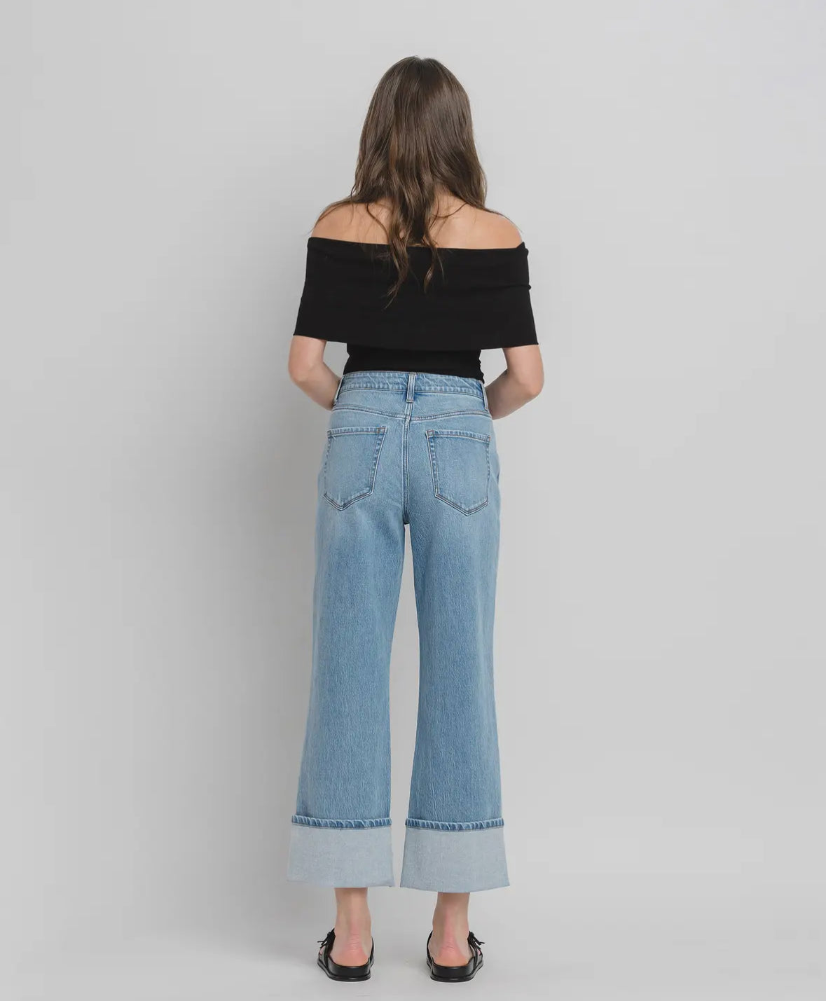 Gabby - Super High Rise Cuffed Baggy Straight Jeans