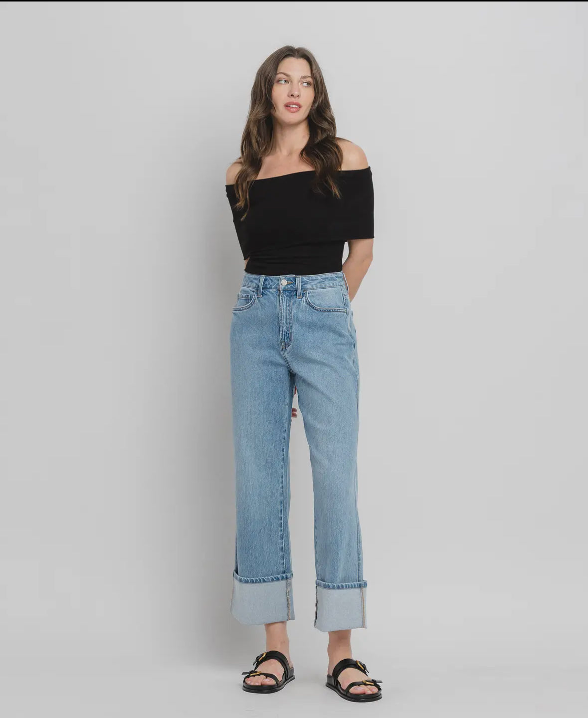 Gabby - Super High Rise Cuffed Baggy Straight Jeans
