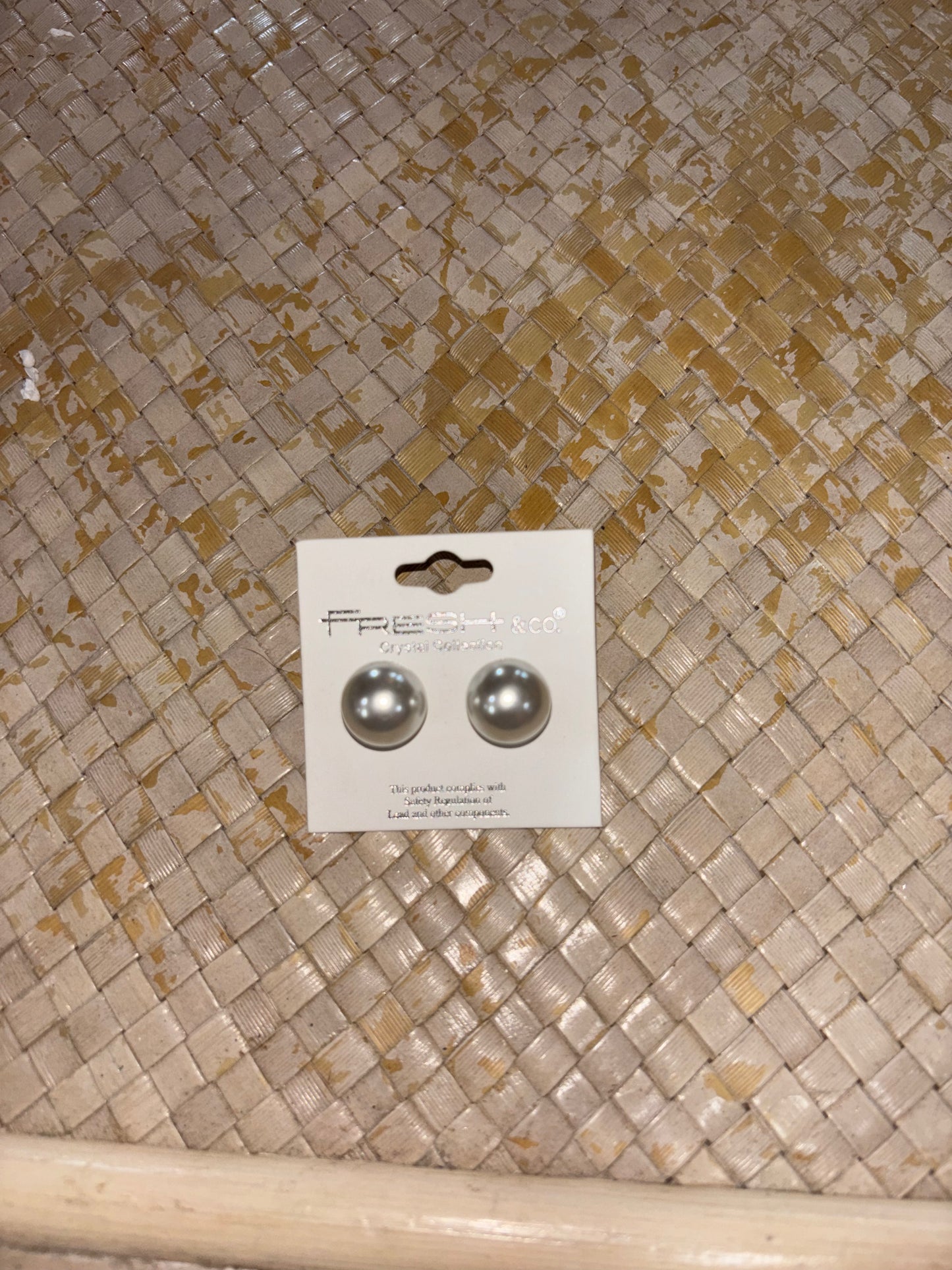 Fresh & Co White Pearl Earrings