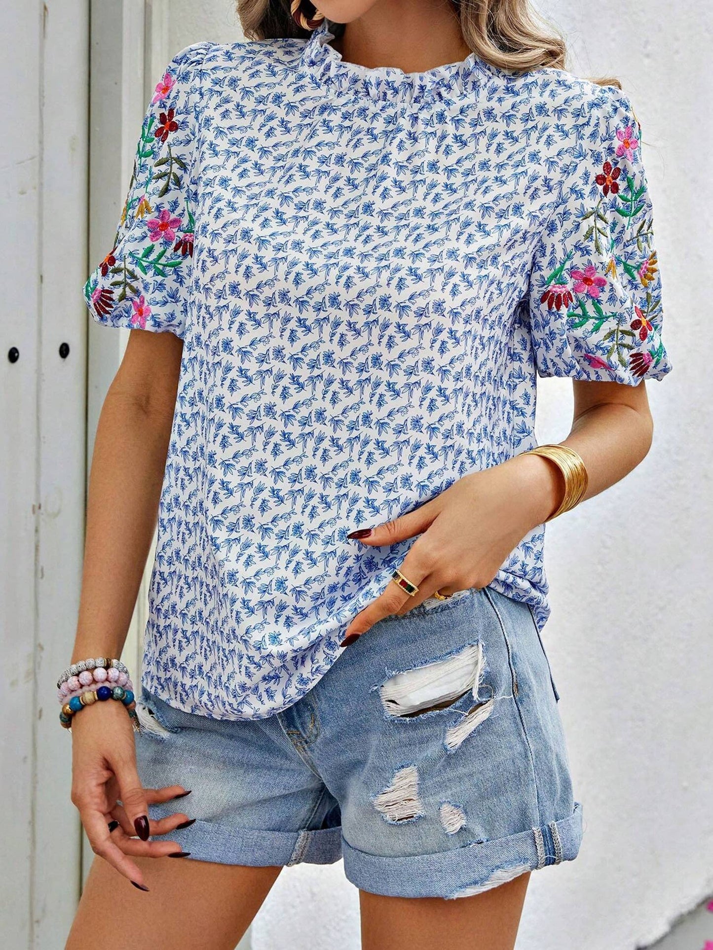 Printed Buckle Wave Neck Short Color Block Top
