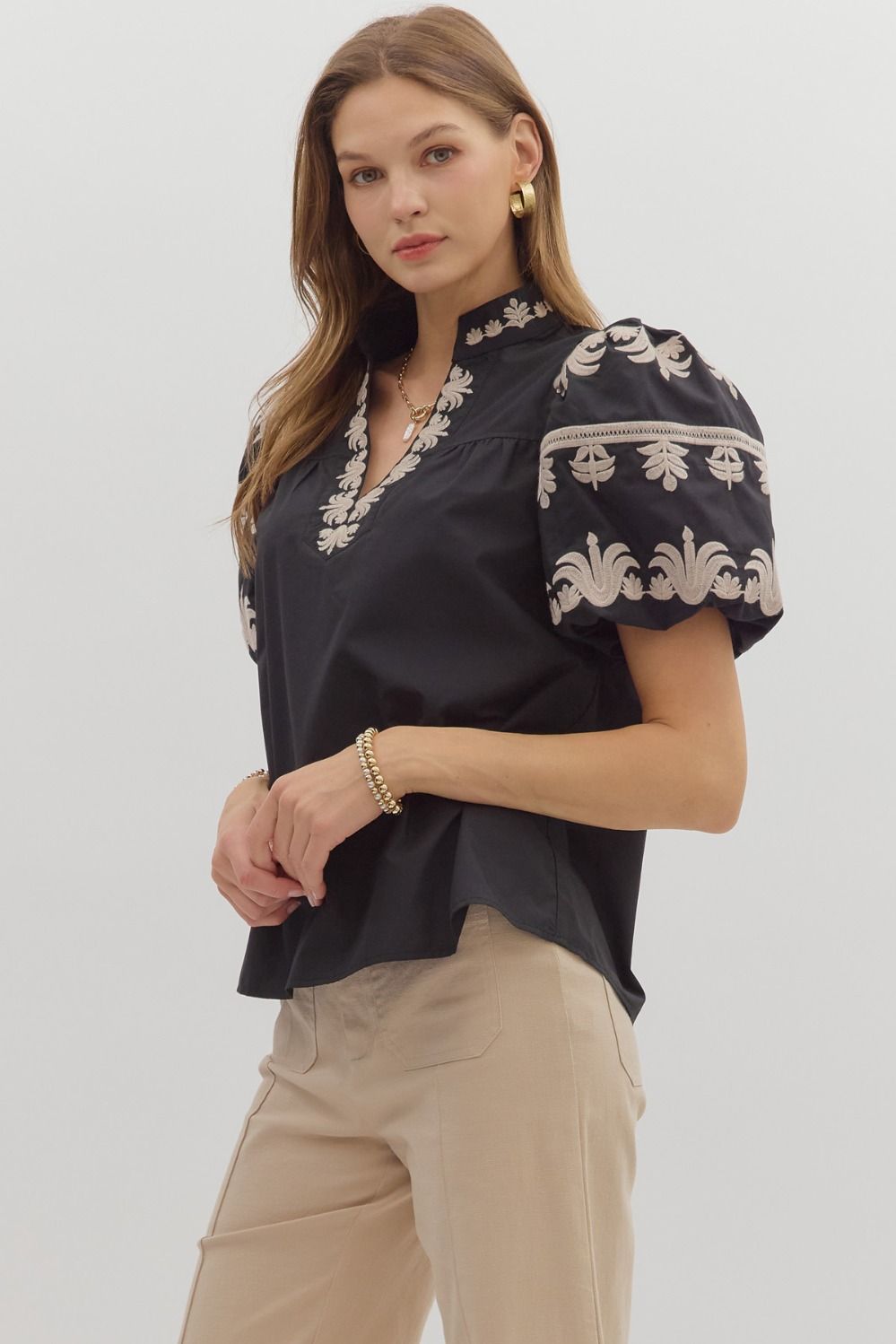 Entro Embroidered Puff Sleeve Blouse