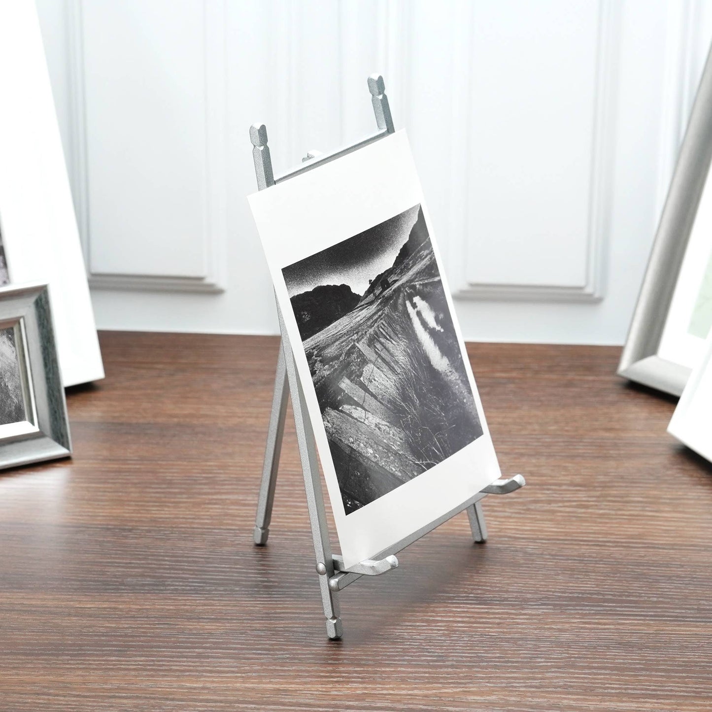 Bard's Satin Metal Easel Large