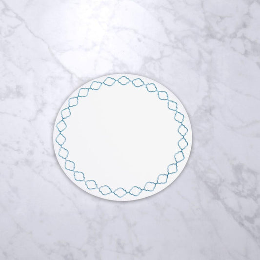 Round Embroidered Quatrefoil 15.5" Round Placemats Set of 4 (Blue)