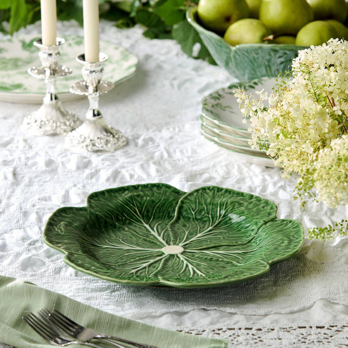 Le Jardin Cabbage 3-D Round Platter 13in