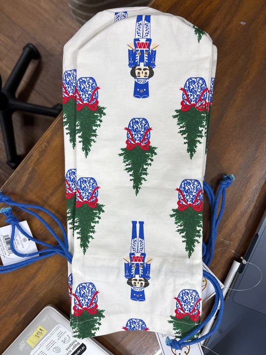 merry marchers  Bottle Keeper