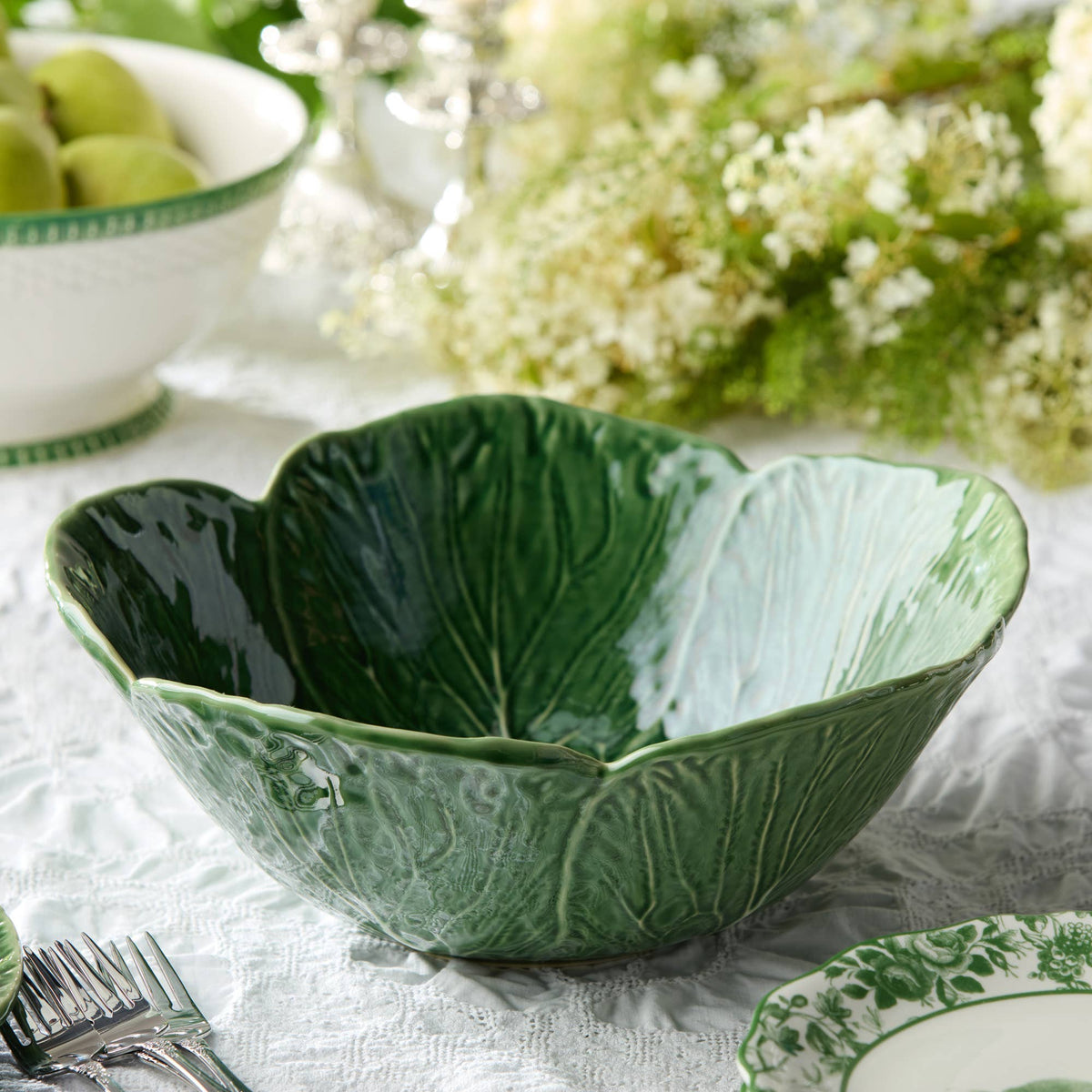 Le Jardin Cabbage 3-D Deep Bowl 12.75in x 5in 128 oz