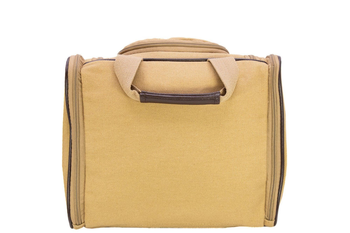 Georgia Bulldogs Men's Khaki Hanging Toiletry Bag.