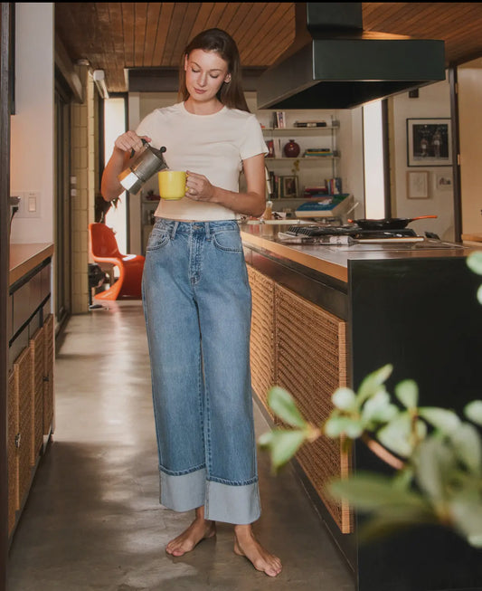 Gabby - Super High Rise Cuffed Baggy Straight Jeans