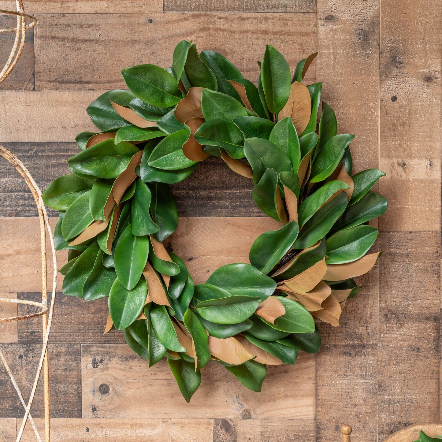 Magnolia Leaf Wreath - 23 Inch