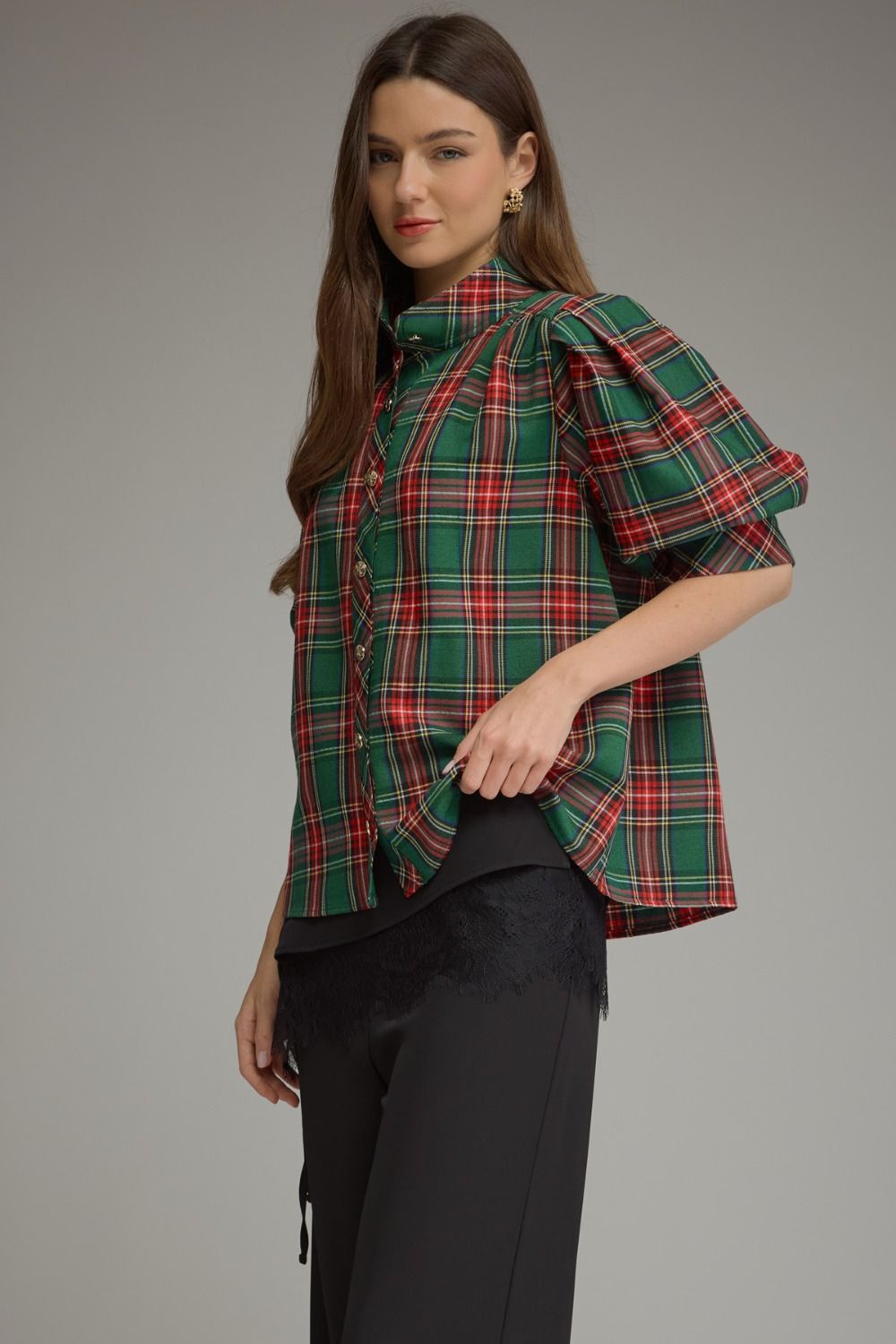 Sara's Plaid Puff Sleeve Blouse