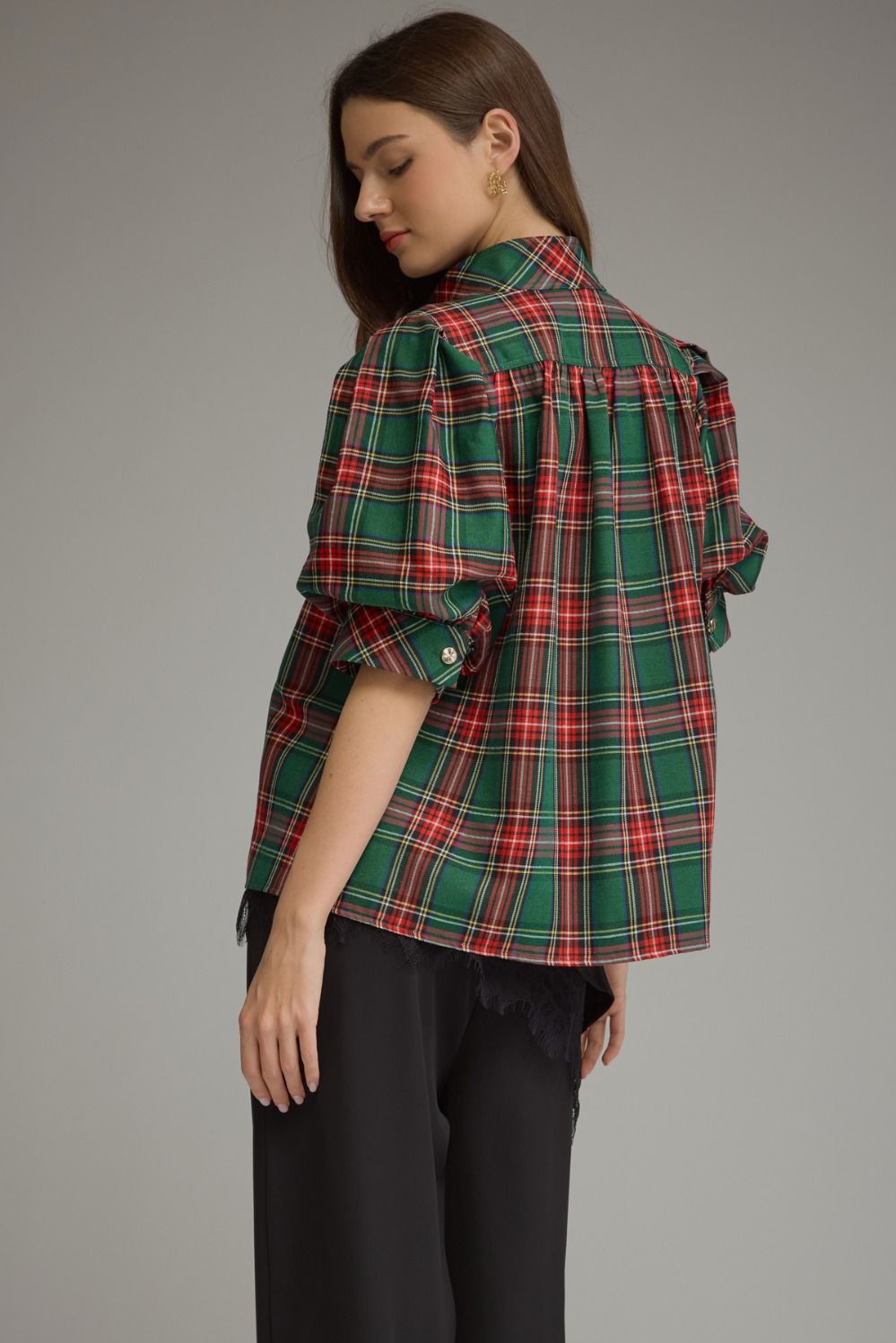 Sara's Plaid Puff Sleeve Blouse